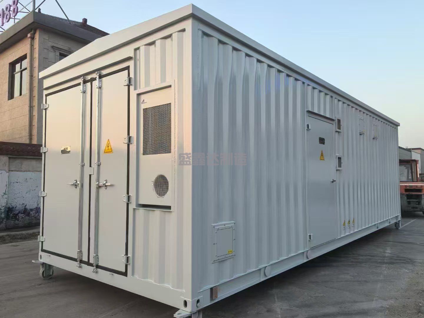 再具體說一下電力預制艙內部環境適應性設計