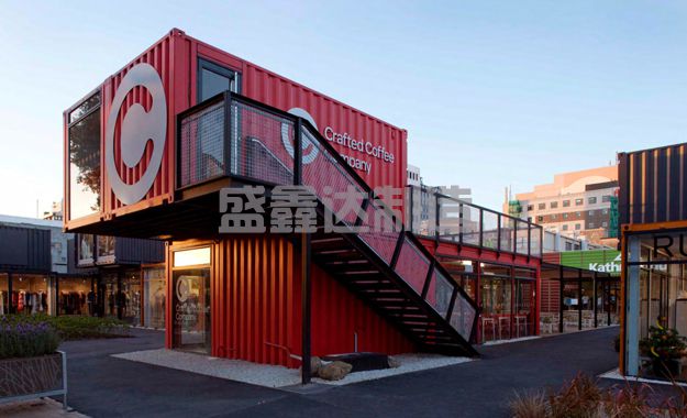 “訂單減少，空柜快堆到門口了！”全球集裝箱空箱突然多了起來